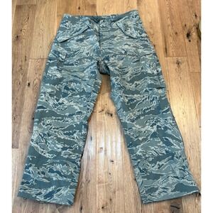 Valley Apparel APECS Trousers ABU Camo Pants Medium 8415-01-547-3010 Gor-Tex
